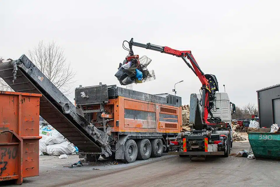 mobile shredding unit 